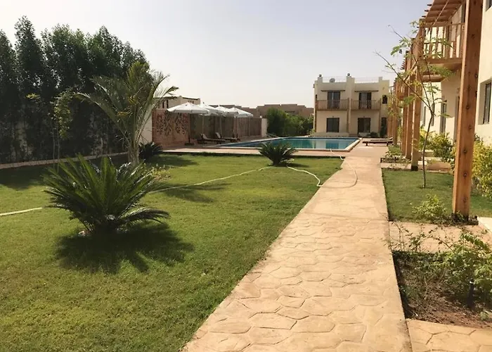 Apartahotel Hathor *