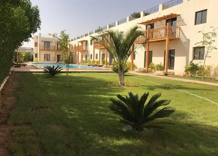 Hathor Apartahotel